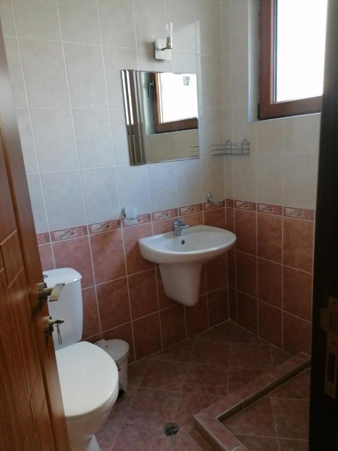 צרבו Villa Mareli מראה חיצוני תמונה
