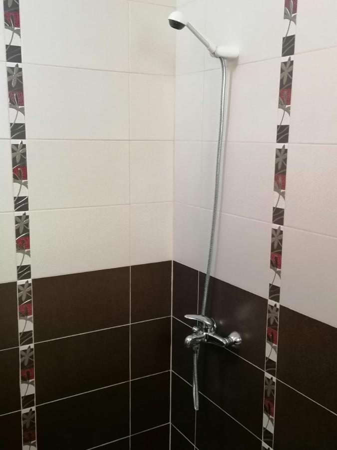 צרבו Villa Mareli מראה חיצוני תמונה